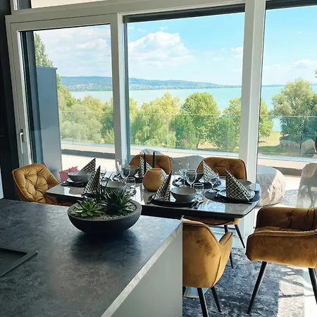 Premium Penthouse