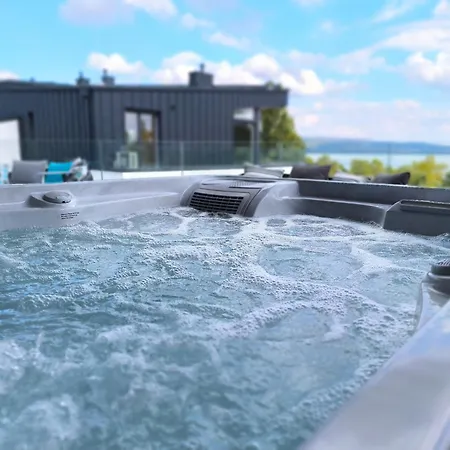 Premium Penthouse *