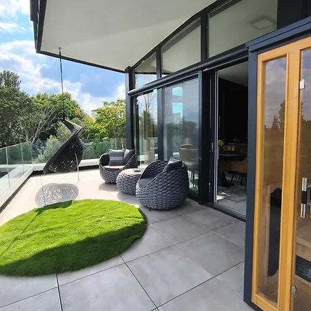 Premium Penthouse