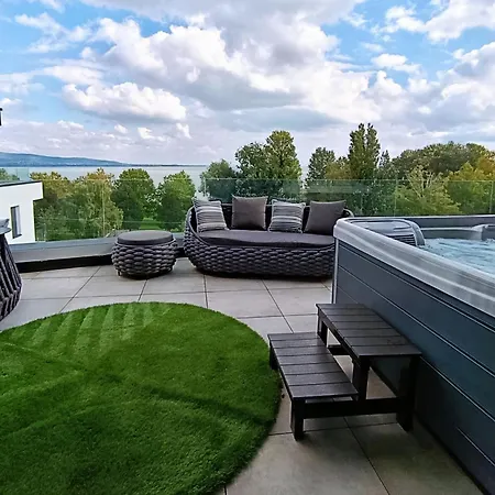 Premium Penthouse