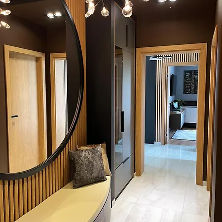 Premium Penthouse Apartment *