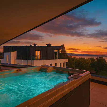 아파트 Premium Penthouse *