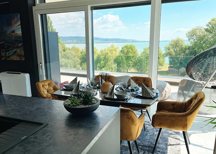 Premium Penthouse