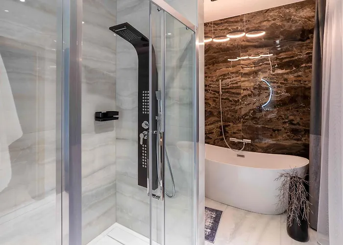 Premium Penthouse